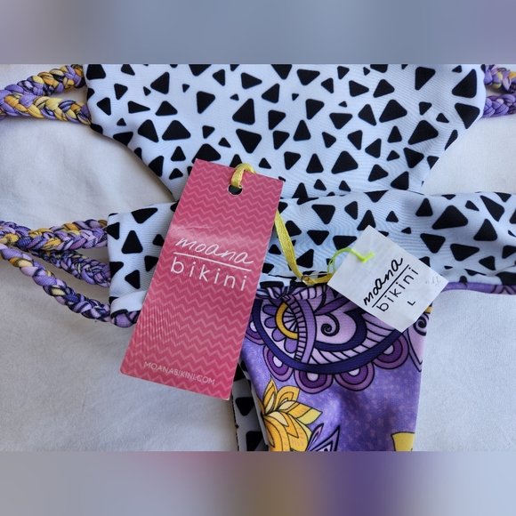 NWT Moana Bikini SET of TWO 2 Colorful Summer 4 pieces 2 Tops 2 Bottoms Size L - Picture 8 of 10
